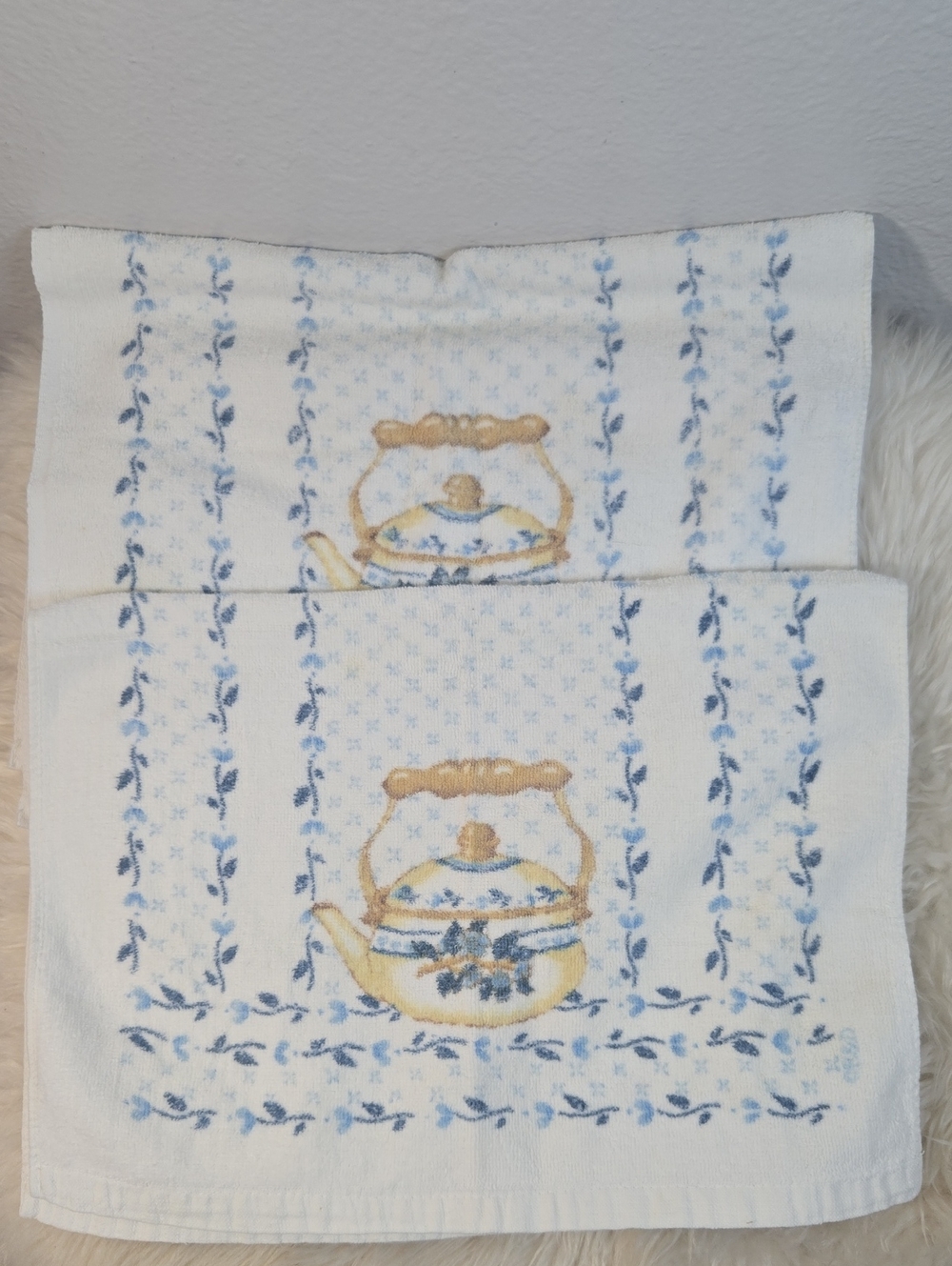 Vintage Royal Terry B&D Dish Towels Set of 2 Blue White Teapot Coffee Pot Taiwan